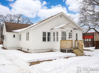 1059 Irwin Ave, Muskegon, MI 49442