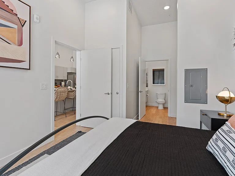 SevenO2 Main Apartments — Photo 78