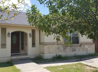 2611 Crown View Dr, Eagle Pass, TX 78852