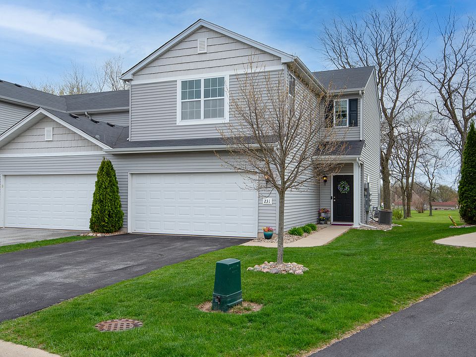 1st image of 231 Sweetbriar Ct