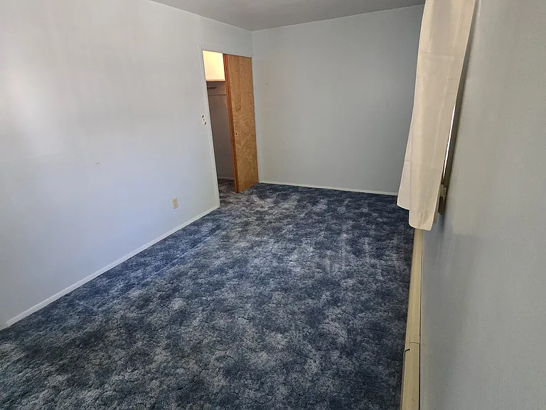 927 Lincoln Ave — Photo 5