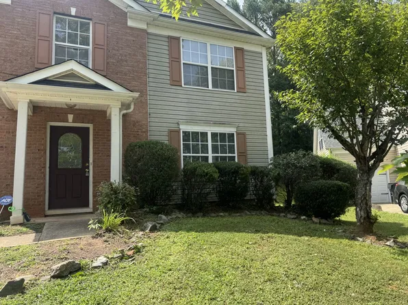 1601 Elk Creek Ct, Charlotte, NC 28214