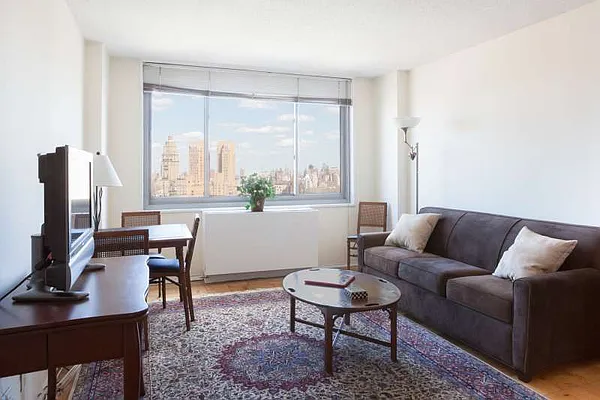 Sold by Brick Citi Realty NY DC INC | media 2