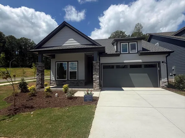 17 Candlelit Way, Pittsboro, NC 27312