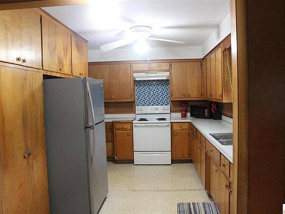5th image of 400 Cleveland Ave