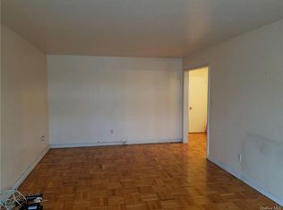 222 N Broadway APT 1H, Yonkers, NY