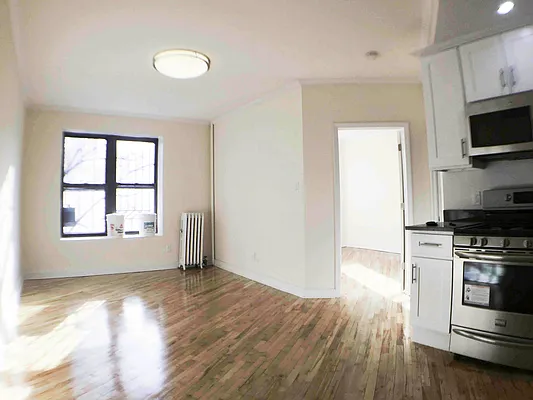 Rented by Francine Realty | media 20