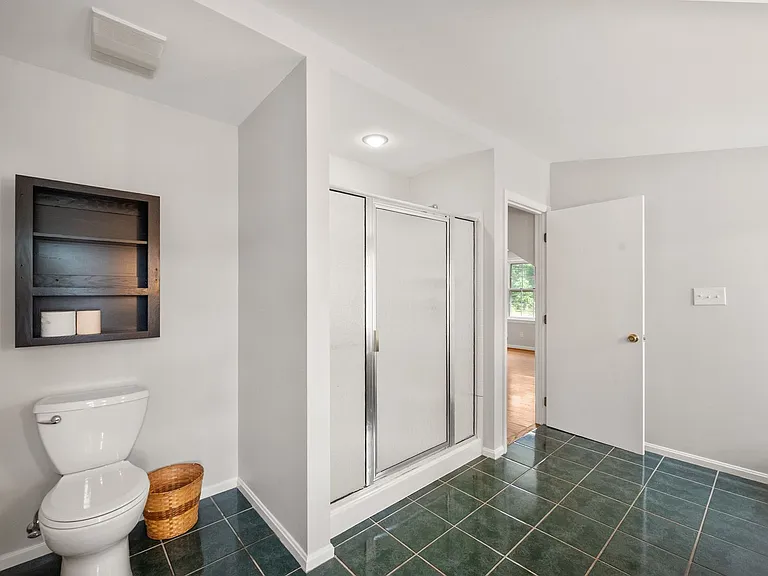 812 Beechwood Rd — Photo 22