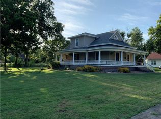 409 S Green St, Yates Center, KS 66783