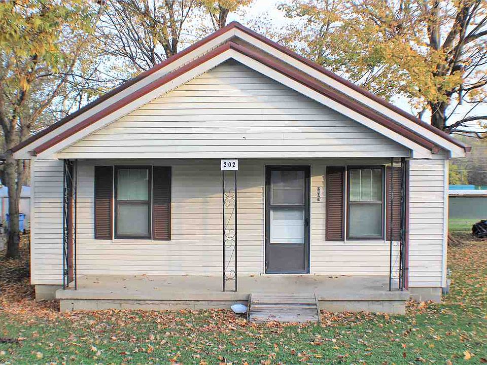 1st image of 202 Humble Ave
