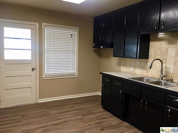 4th image of 118 Hillcrest Dr