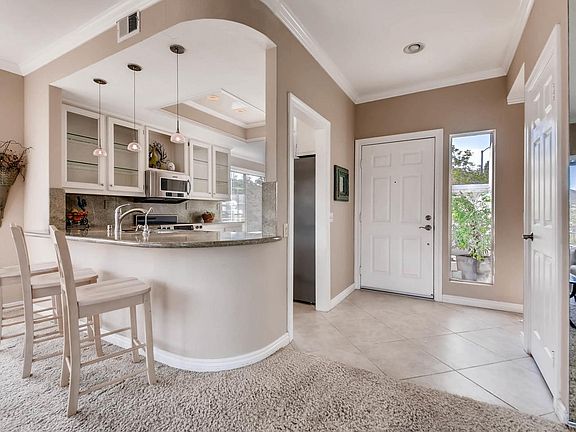 3rd image of 1511 Calle Devanar