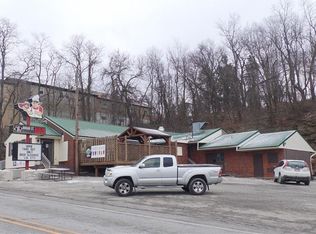 1025 Broad St, North Versailles, PA 15137