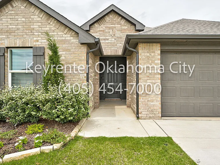 2809 Tracys Mnr — Photo 4