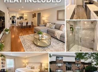 11 Hallmark Gdns, Burlington, MA 01803