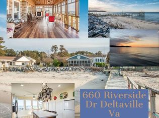 660 Riverside Dr, Deltaville, VA 23043
