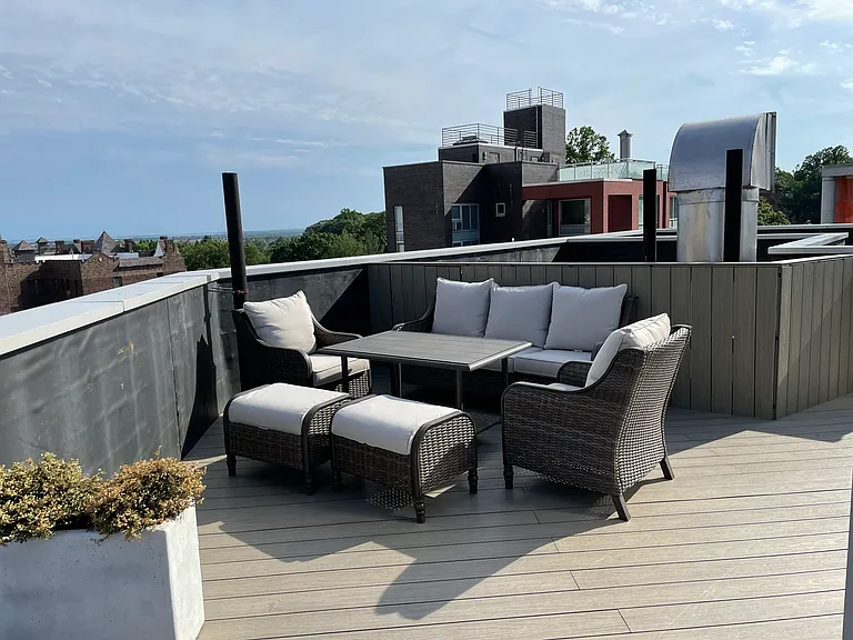 116-17 Grosvenor Ln #3C — Photo 11