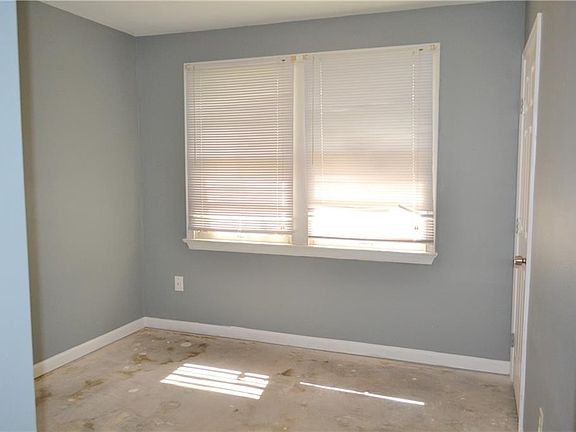 2nd image of 563 Marino Dr