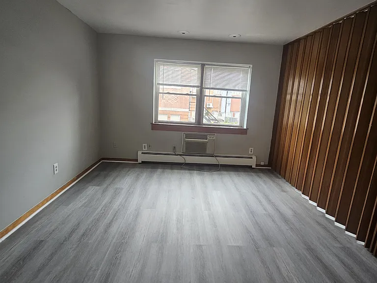 185 Thompson St #B2 — Photo 6