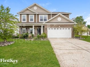 8858 Hemingway Dr, Indianapolis, IN 46239