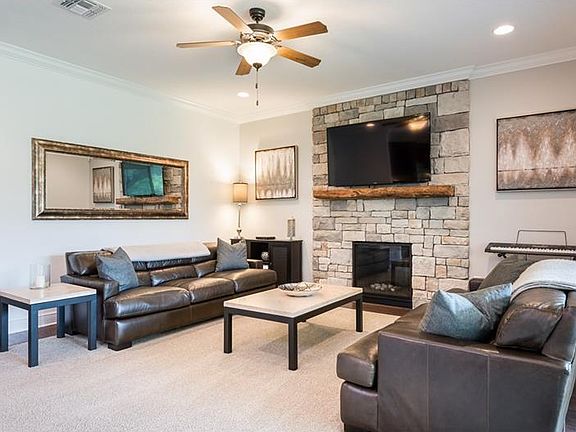 3rd image of 4020 Willow Bay Dr