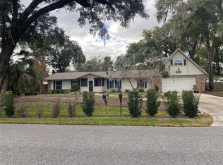 31109 Deal Dr, Mount Plymouth, FL 32776