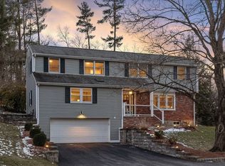 45 Putnam Rd, Reading, MA 01867