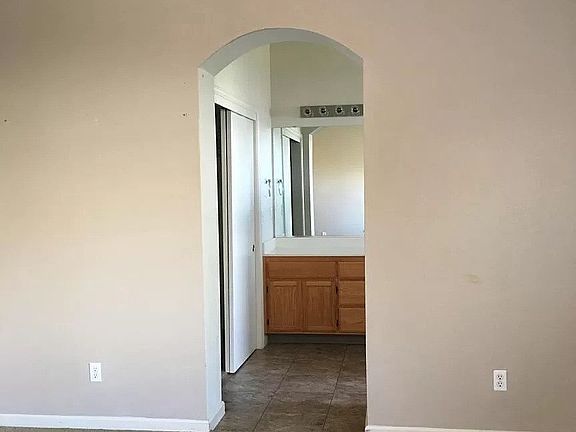 5th image of 1263 Pleasant Ln