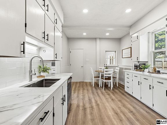 5th image of 8004 N 31st St