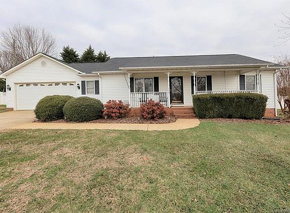2nd image of 124 Watts Ct