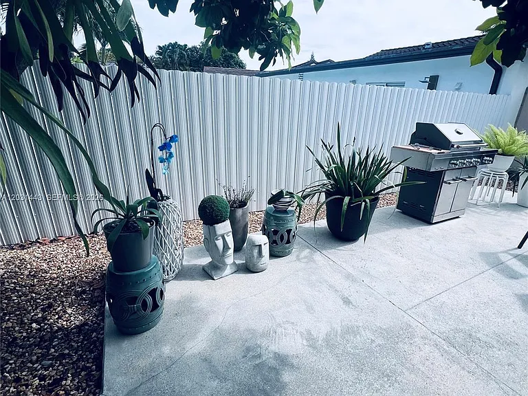 14573 SW 98th Ter — Photo 59