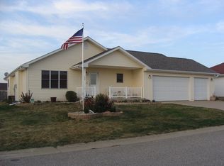 429 E Main St, Lawton, IA 51030