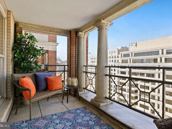 601 Pennsylvania Ave NW APT 1203N, Washington, DC 20004
