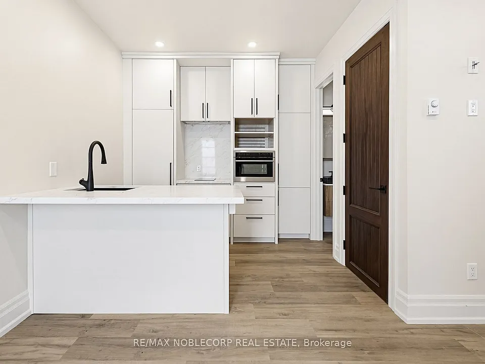 108 Enderby Rd #5