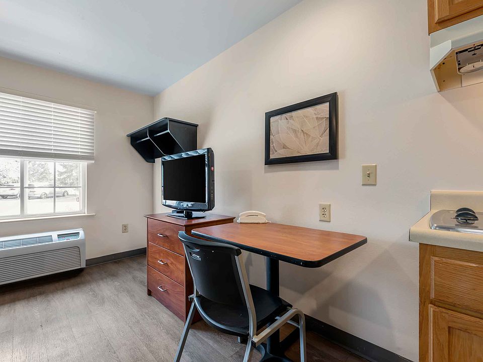 Studio Suite - 1 Queen Bed