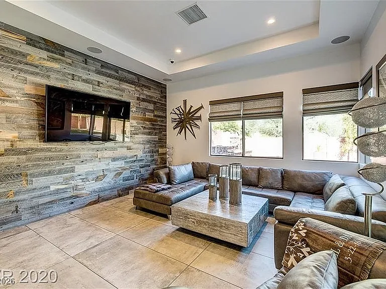 54 Coralwood Dr — Photo 15