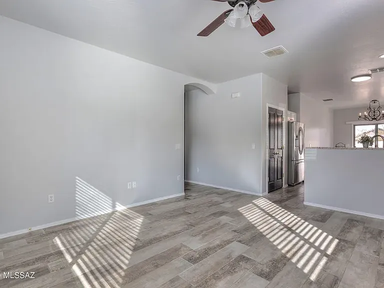 8348 N Wind Swept Ln — Photo 10