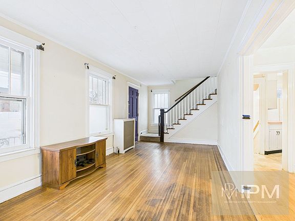 2nd image of 12 S Royal St