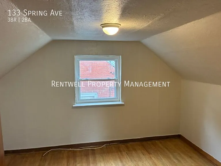 133 Spring Ave — Photo 18