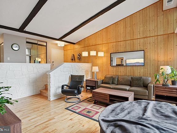 4th image of 11616 Ivystone Ct Unit 5/301A