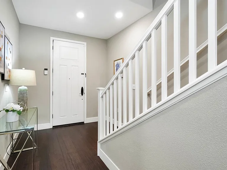 3132 Aran Way — Photo 27