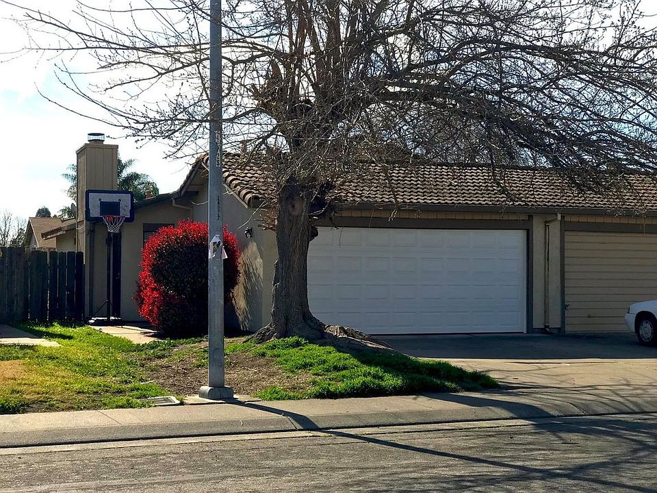 1st image of 9009 Fox Creek Dr