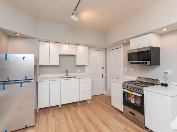 2334 N Southport Ave #1, Chicago, IL 60614