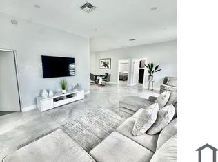 1021 NW 5th St, Fort Lauderdale, FL 33311