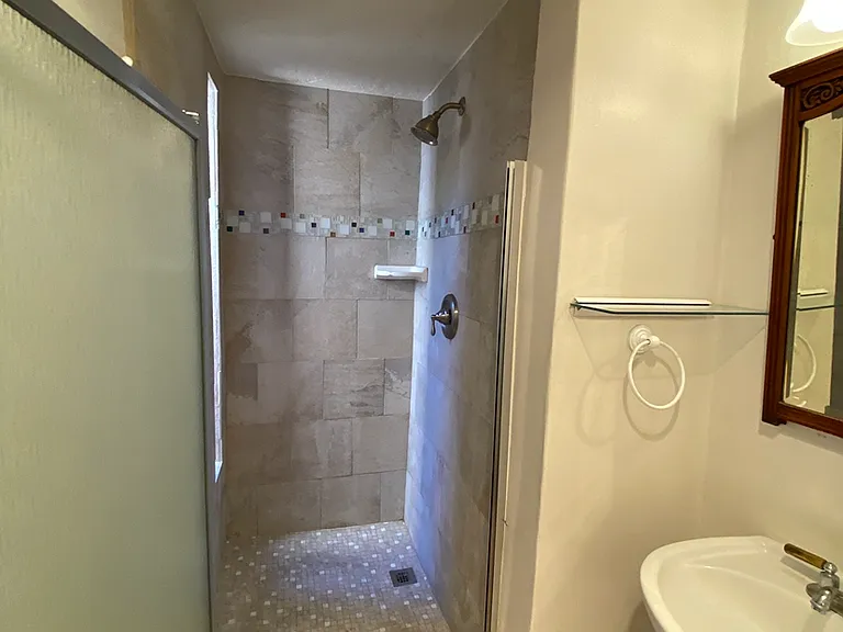 304 1/2 Dartmouth Dr SE #1/2 — Photo 14
