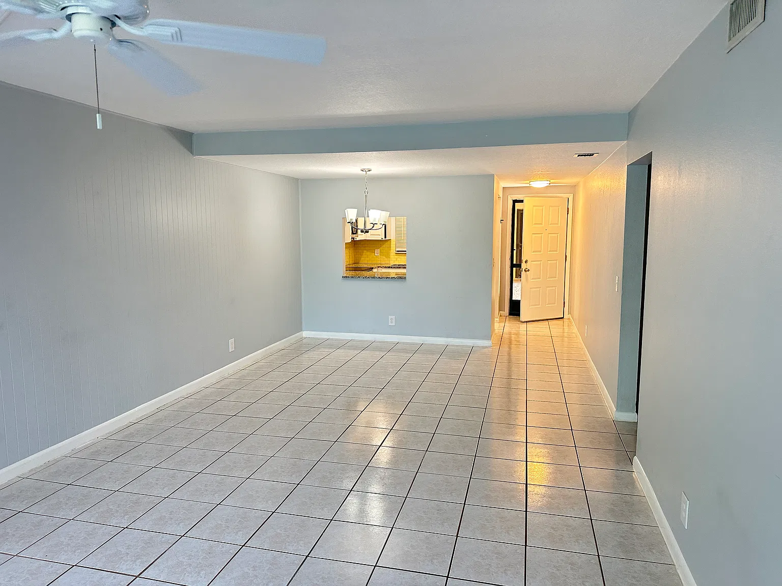 890 N Federal Hwy — Photo 4