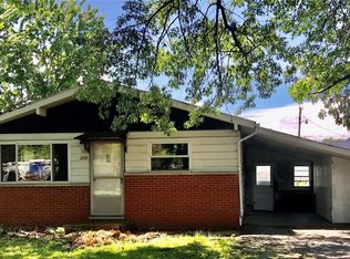 205 Southard Pl, South Roxana, IL 62087