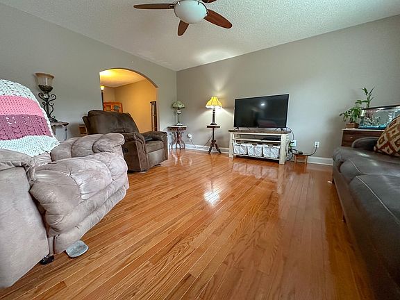 4th image of 1088 Aberlea Valley Cir