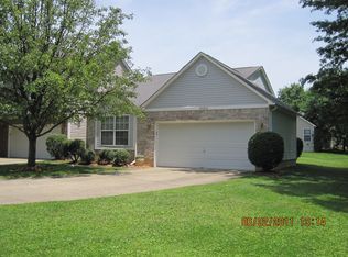 9100 Hampton Ridge Ct, Louisville, KY 40220