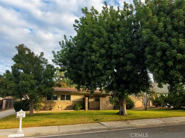 2983 Cheyenne Rd, Riverside, CA 92506